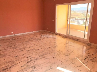 Piso venta de piso en la cala , costa. 3 dormitorios, terraza y piscina en Mijas