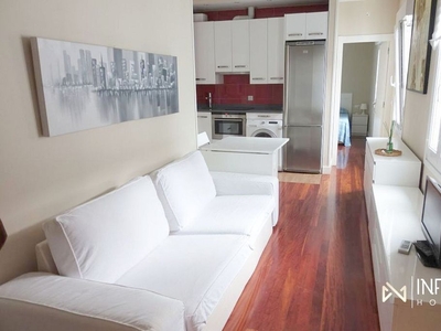 Alquiler de piso en Barrio de Abando de 1 habitación con muebles y aire acondicionado