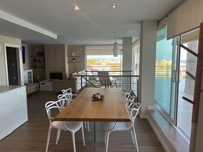 Venta de ático en Costa Daurada - Sant Gaietà de 3 habitaciones con terraza y garaje