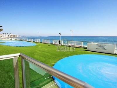 Venta de piso en Zona Galúa-Calnegre de 2 habitaciones con terraza y piscina