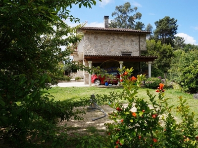 Venta de casa con terraza en Guizán (Mos), Redondela-Chapela