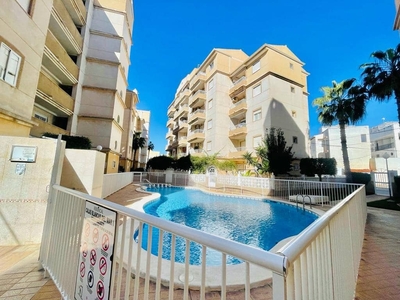 Apartamento en venta en Torrevieja, Alicante