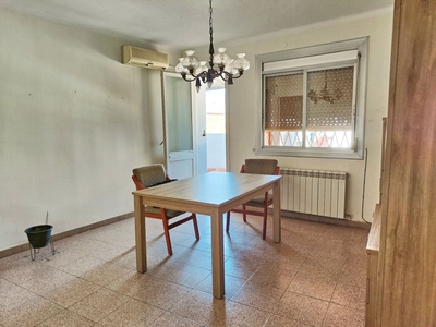 Ático en Venta en Santa Coloma De Gramenet Barcelona