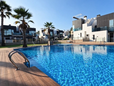 Bungalow en venta en Cabo Roig, Orihuela, Alicante