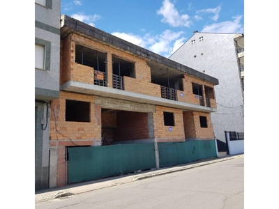 Venta Casa adosada en Calle arnaveca A Rúa. A reformar 994 m²