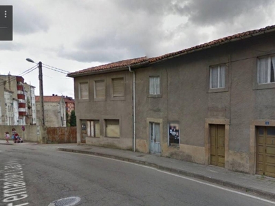 Venta Casa adosada en Calle Marcelino Camacho 1 Tineo. A reformar 485 m²