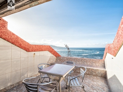 Alquiler de estudio con terraza en Las Canteras (Las Palmas G. Canaria), Playa de las Canteras