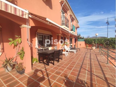 Casa adosada en venta en Avenida de Torreblanca