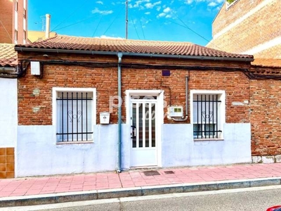 Casa adosada en venta en Camino de la Esperanza-Arturo León