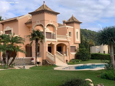 Elegante mansión en Sierra Blanca, Marbella