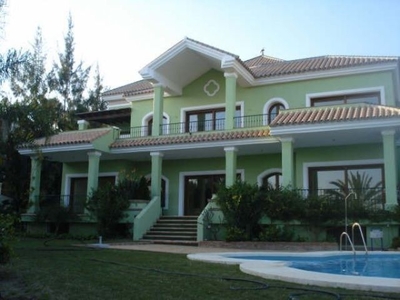Villa en venta en Paraíso Alto, Benahavís