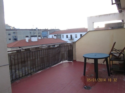 Alquiler de ático en Canalejas - Gran Vía de 1 habitación con terraza y muebles