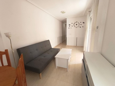 Apartamento en venta en El Molino, Torrevieja, Alicante