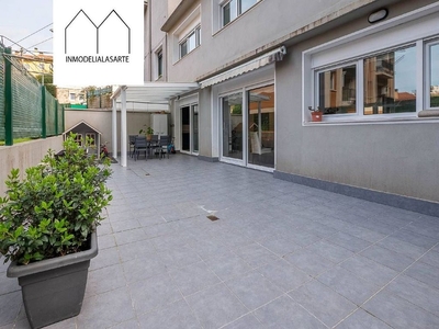 Venta de piso en Amara - Berri de 3 habitaciones con terraza y garaje