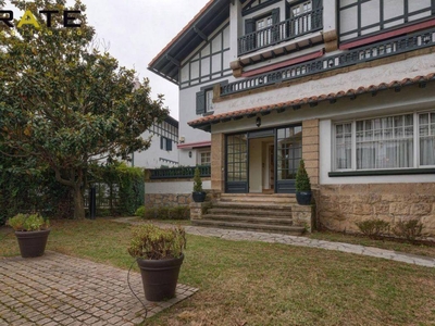 Venta Casa unifamiliar Getxo. Con terraza 700 m²