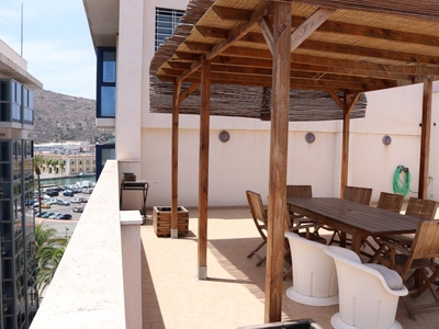 Alquiler de piso con terraza en Casco Antiguo (Cartagena), Centro