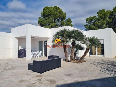 Chalet independiente en venta en Les Tres Cales, L'Ametlla de Mar