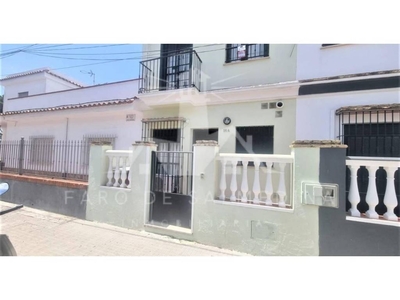 Venta Casa adosada en Calle virgen de la soledad Chipiona. Buen estado con terraza 66 m²