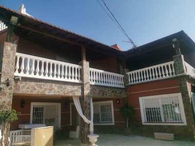 Venta Casa unifamiliar Benalmádena. Con terraza 310 m²
