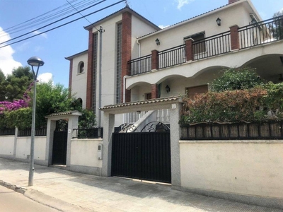 Venta Casa unifamiliar Calafell. Con balcón 267 m²