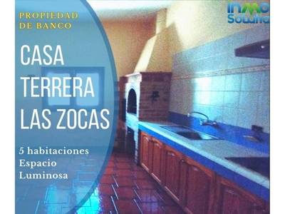 Venta Casa unifamiliar en Calle Chimbesque San Miguel de Abona. A reformar con terraza 279 m²