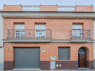 Venta Casa unifamiliar en Calle Natividad Morales Muñoz 57 La Rinconada.