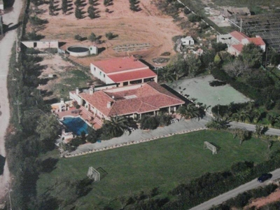 Venta Casa unifamiliar en seminat Santa Oliva. Con terraza 400 m²