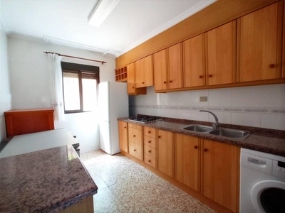 Venta Casa unifamiliar Onda. Con terraza 100 m²