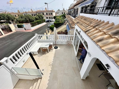 Venta Chalet Torrevieja. 58 m²