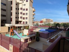 Piso en calle velazquez piso con gran ubicacion y piscina comunitaria en Aldaia