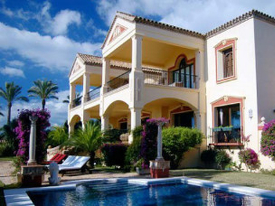 Casa con terreno en Marbella