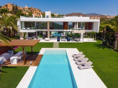 Alquiler Chalet Marbella. Buen estado calefacción central 589 m²