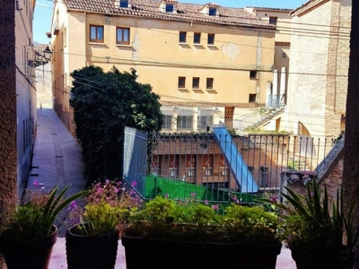 Alquiler Piso Segovia. Piso de tres habitaciones Primera planta