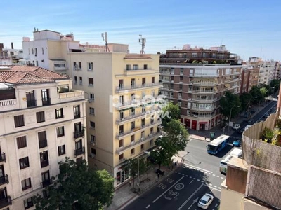 Ático en venta en Calle de Narváez, cerca de Calle del Duque de Sesto