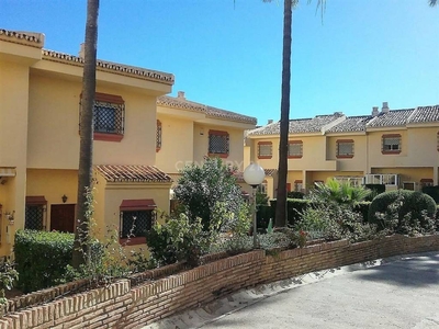 Venta Piso Benalmádena. Piso de dos habitaciones Buen estado con terraza