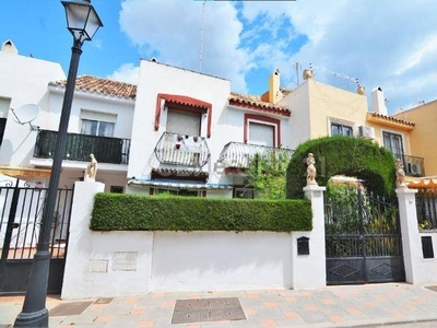 Venta Piso Fuengirola. Buen estado con terraza