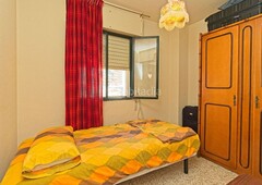 Apartamento en planta media de 3 dormitorios en Torremolinos