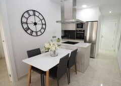 Apartamento en venta en Centro, Torrevieja, Alicante