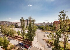 Piso 3 hab, ascensor, balcón y vistas en Prosperitat Barcelona