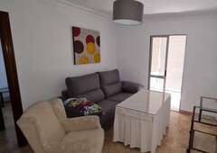 SE VENDE PISO EN SEVILLA