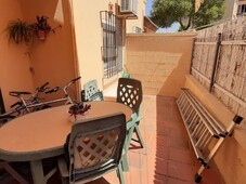 Venta Casa adosada San Fernando. Buen estado plaza de aparcamiento 159 m²