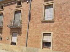 Venta Casa rústica en Calle Puente 5 Osorno La Mayor. A reformar plaza de aparcamiento 464 m²