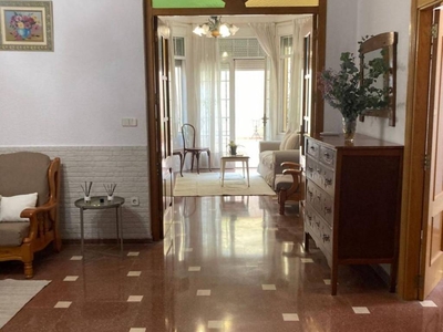 Alquiler Casa unifamiliar en Llorens y Raga Moncada. Buen estado calefacción individual 170 m²
