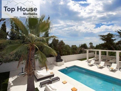 Alquiler Casa unifamiliar Marbella. Con terraza 263 m²