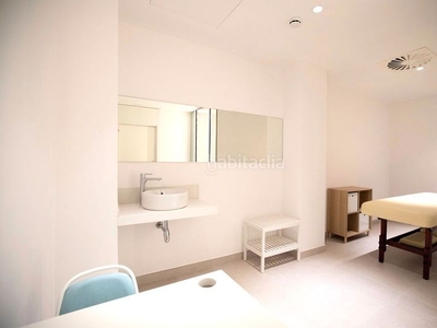 Alquiler piso en carrer de colom 20 piso con 2 habitaciones amueblado con ascensor en Badalona