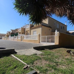 Casa adosada en venta en El Salado, Torrevieja