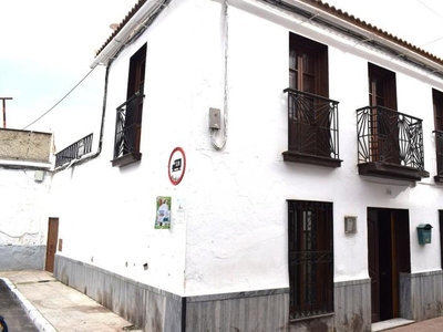 Casa adosada en venta en Guaro