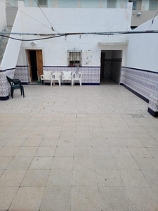 Casa en venta en Núcleo Urbano, Chiclana de la Frontera