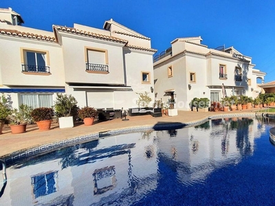 Casa pareada en venta en Calaburra - Chaparral, Mijas