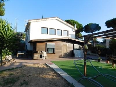 Chalet en venta en Tordera